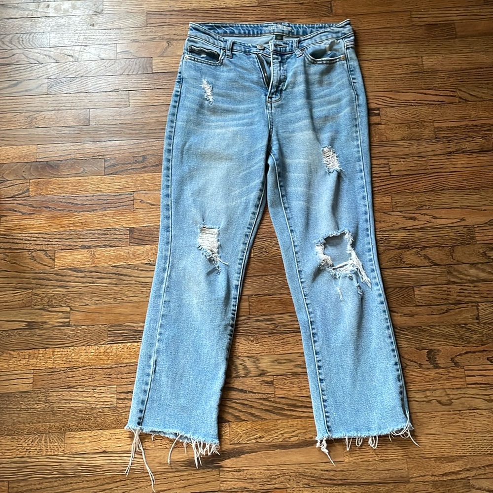 2 for &10❣️ Wild Fable,sz 2, mid-rise, women’s cropped jeans.